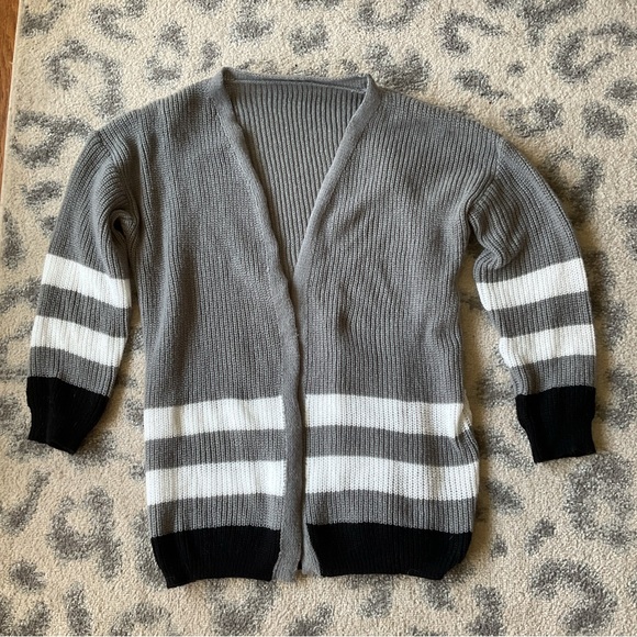 Boyfriend Color Block Catdigan - Picture 1 of 4